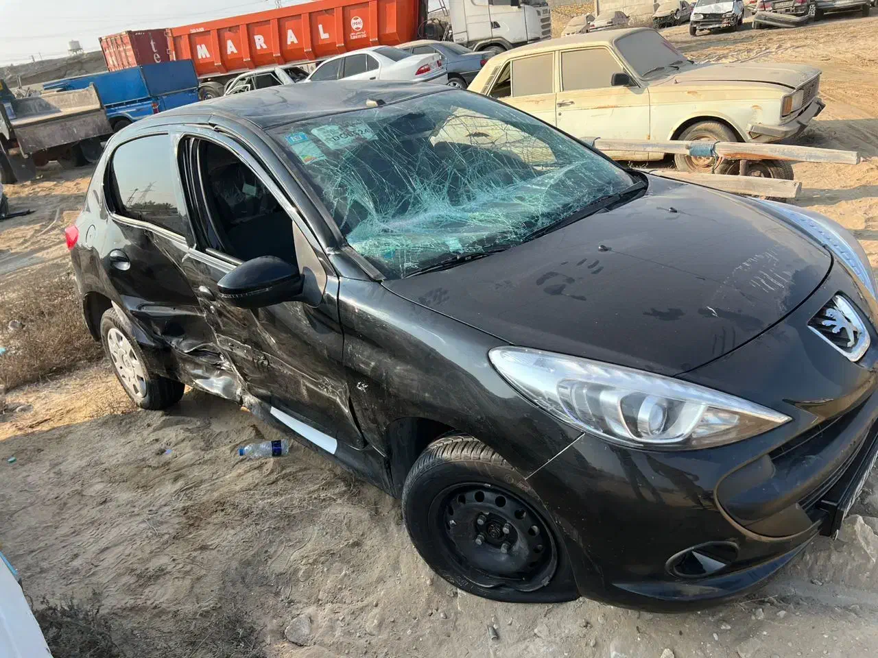 207تصادفی|خودرو سواری و وانت|مشهد, سناباد|دیوار