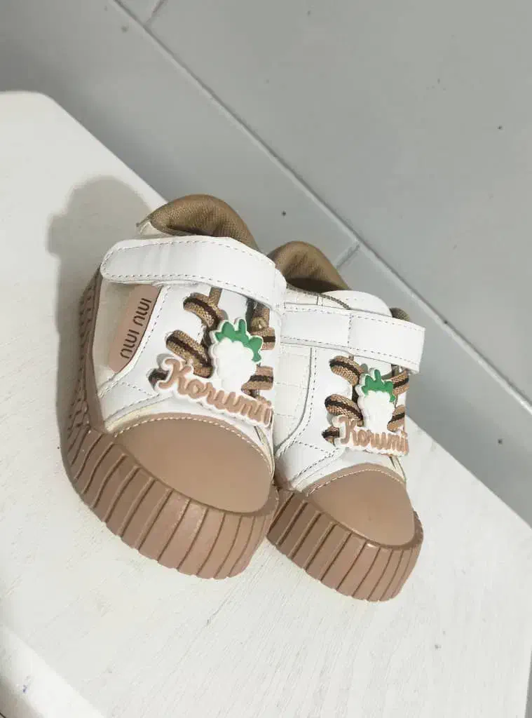 ۳۸۰|کفش و لباس بچه|گنبد کاووس, |دیوار