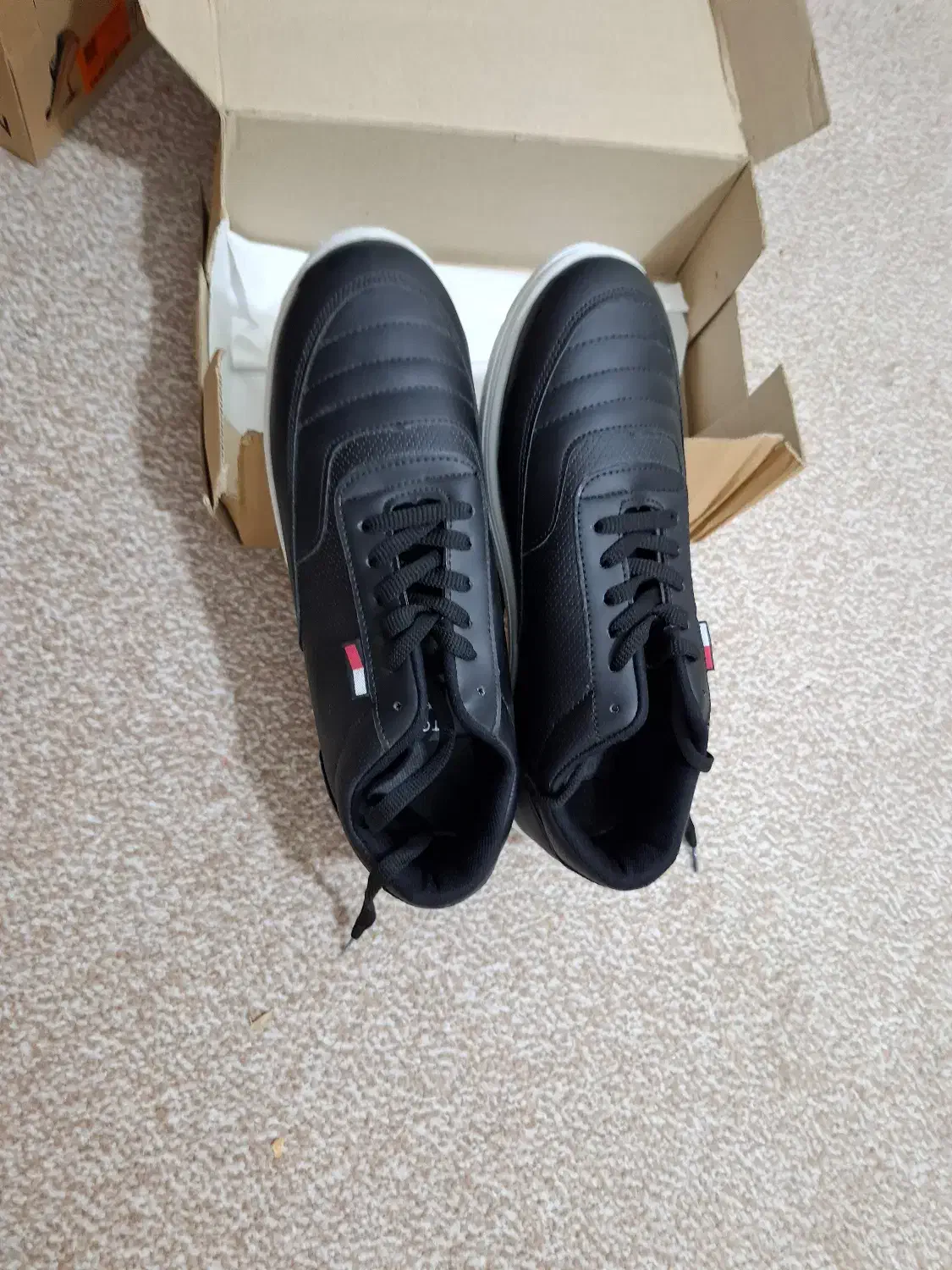 دو عدد کفش مردانه baoji-me وکفش طبیعت گردی کروماکی|کیف، کفش، کمربند|اهواز, معین زاده|دیوار