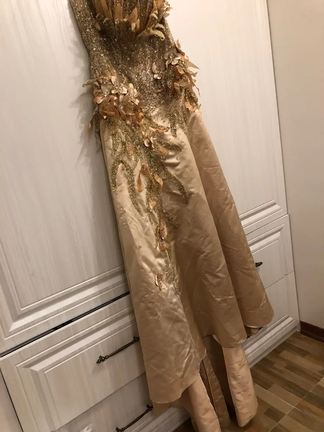 لباس شب|لباس|کرج, عظیمیه|دیوار