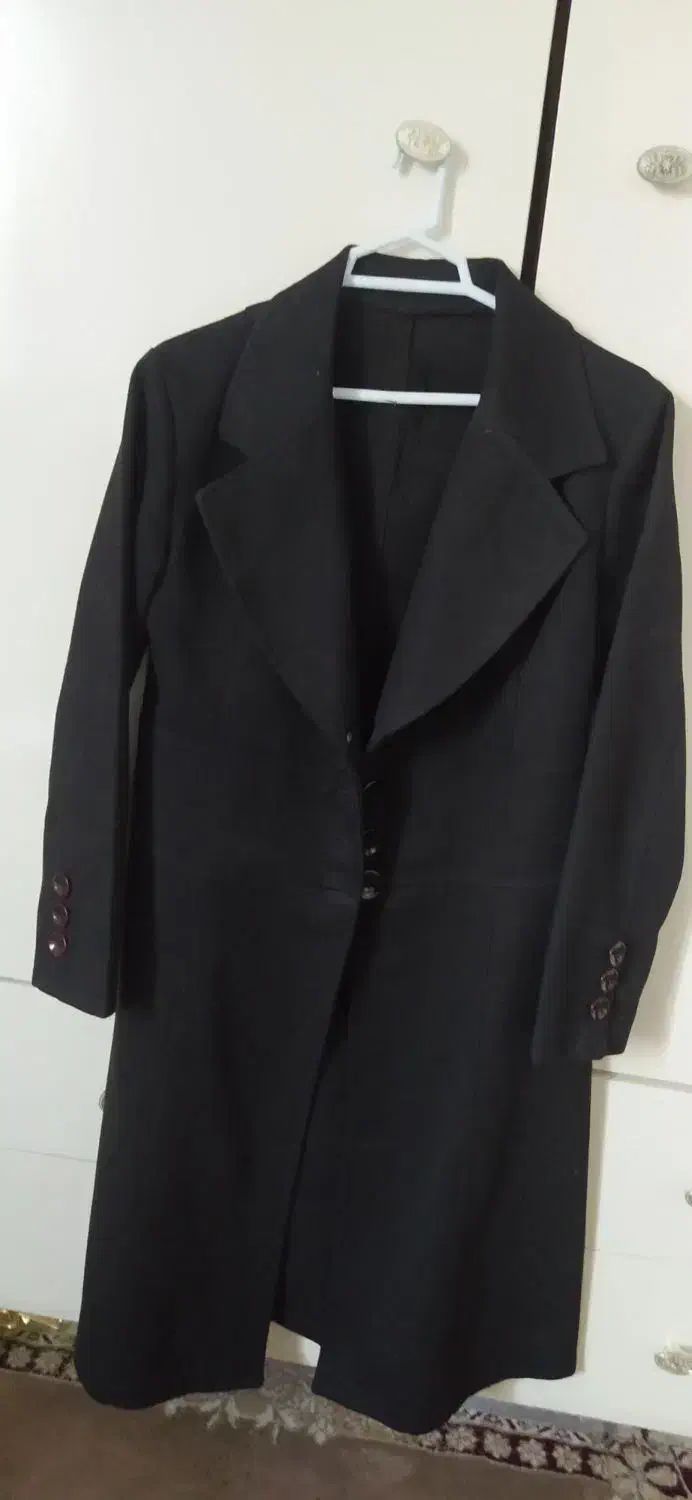 پالتو فوترمشکی|لباس|دورود, |دیوار