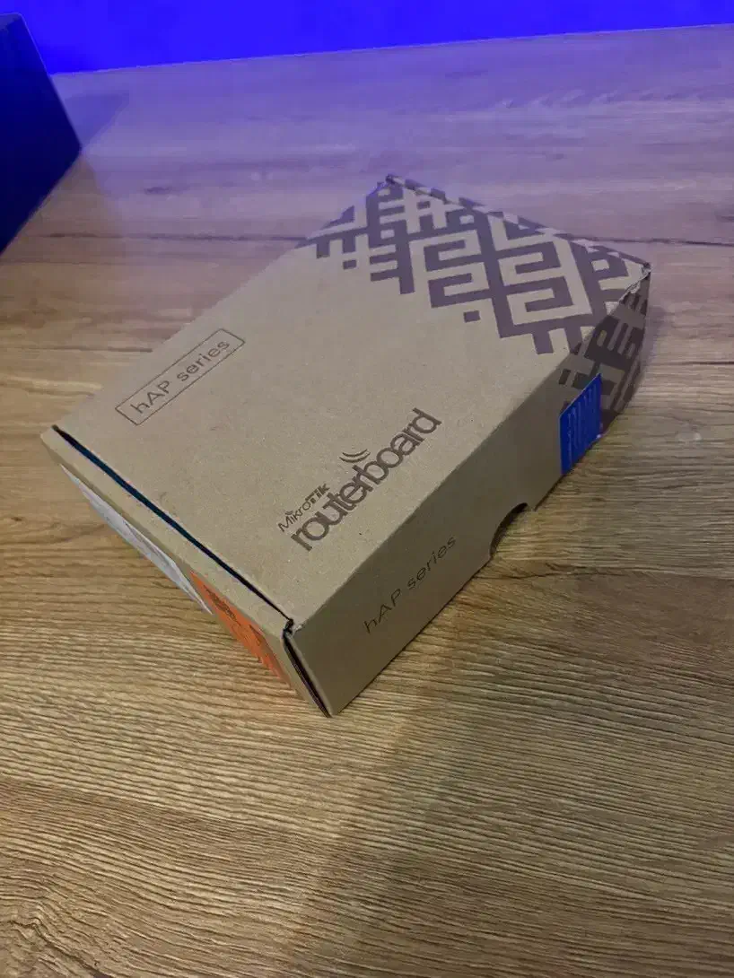 روتر میکروتیک مدل RB941-2nd-tc HAP Lite|مودم و تجهیزات شبکه|کرج, حصارک بالا|دیوار