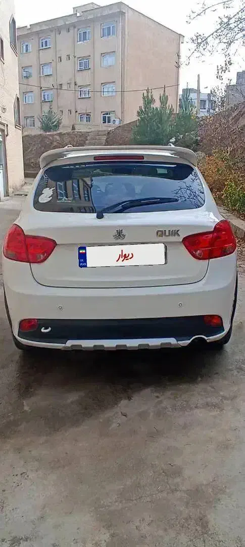 ماشین کویک ساده پارس خودرو|خودرو سواری و وانت|سنندج, |دیوار