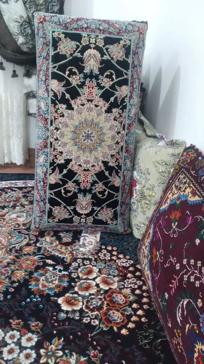 دوجفت پشتی ماشینی نونو استفاده نشده|پشتی|تایباد, |دیوار