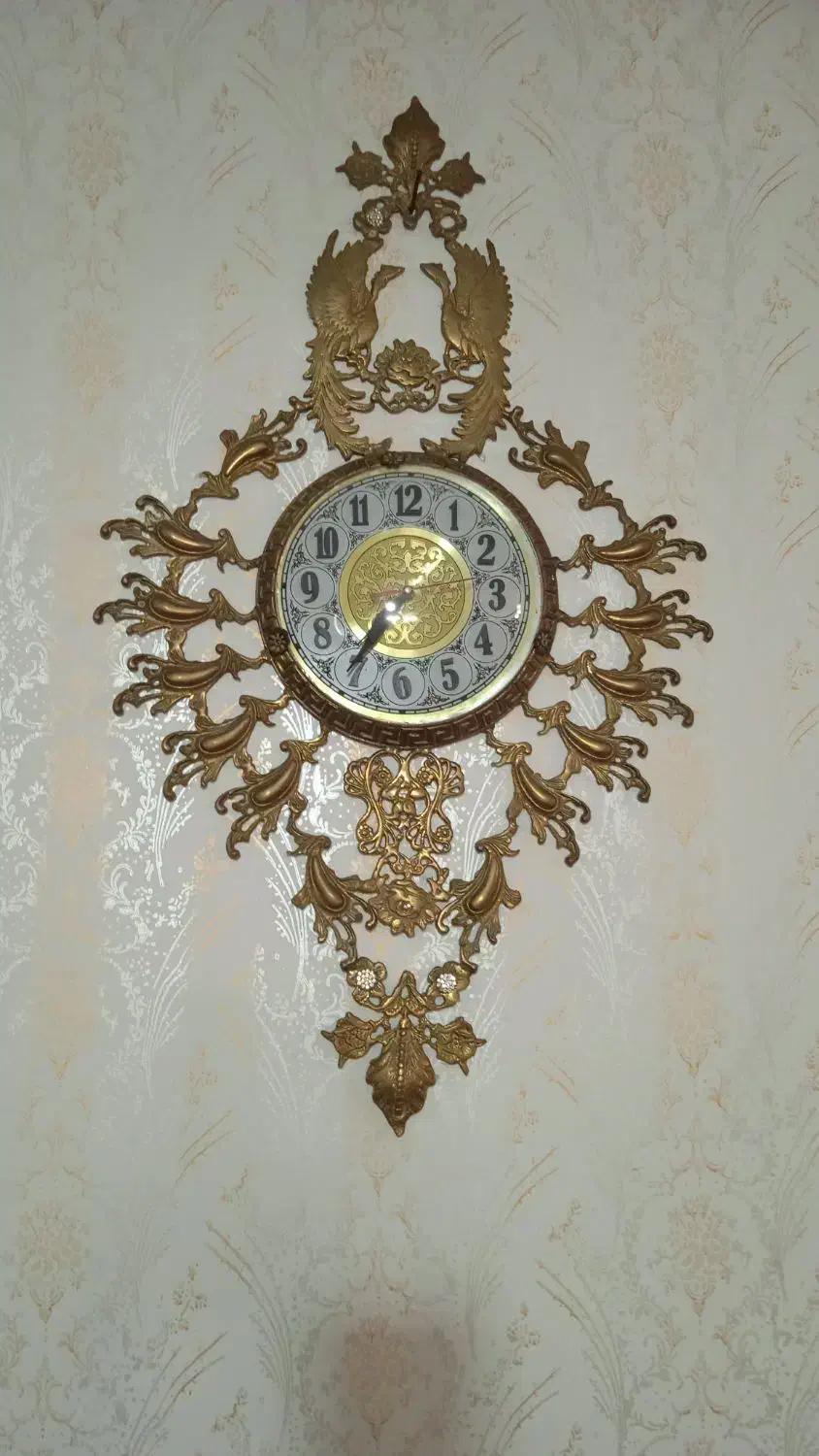 ساعت و گلدان برنز اصل|ساعت دیواری و تزئینی|اردبیل, |دیوار