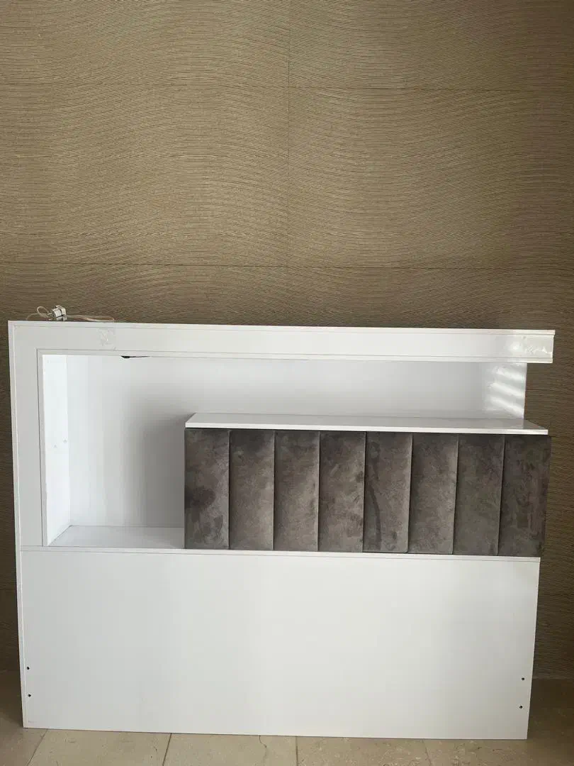 تخت|تخت و سرویس خواب|شیراز, زرهی|دیوار