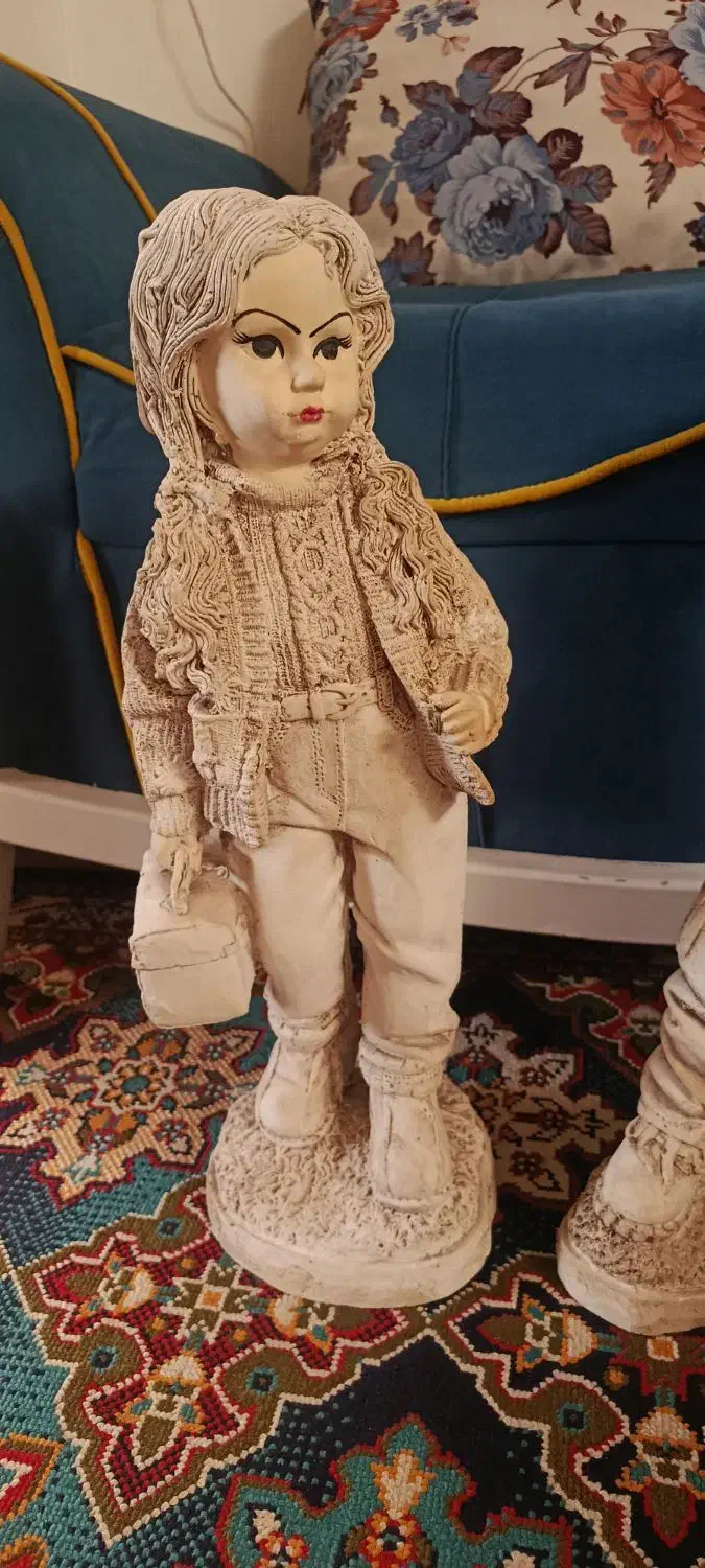 مجسمه دختر وپسر|مجسمه، تندیس، ماکت|زاهدان, |دیوار