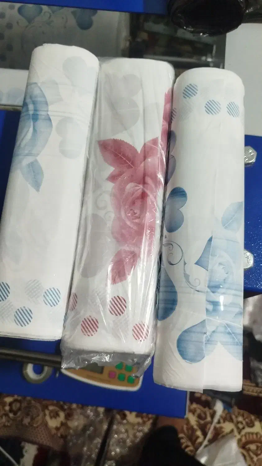 سفره|سفره، حوله، دستمال آشپزخانه|خلخال, |دیوار