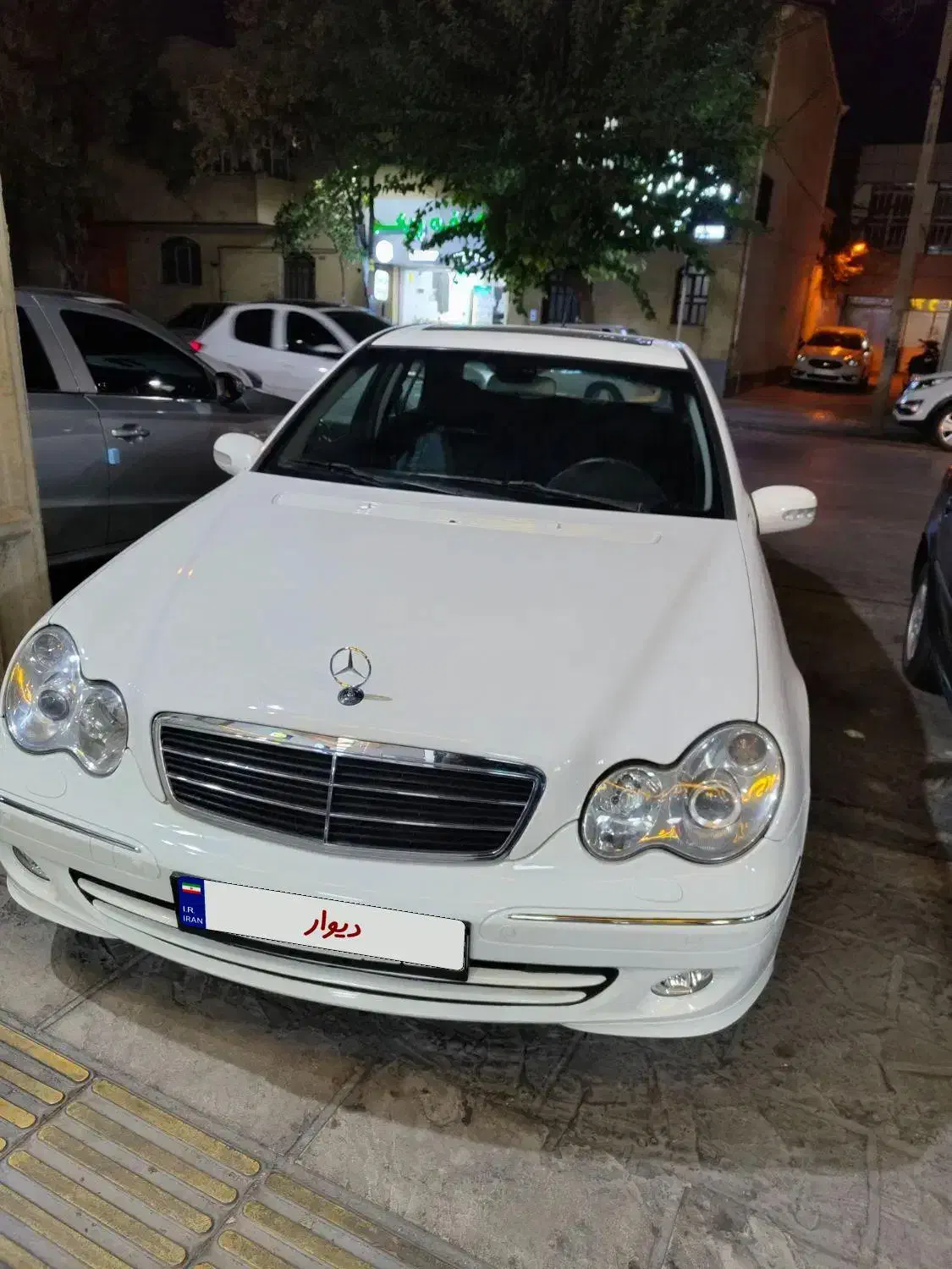 بنز c240 اتومات سند شخصی|خودرو سواری و وانت|شیراز, باغ تخت|دیوار