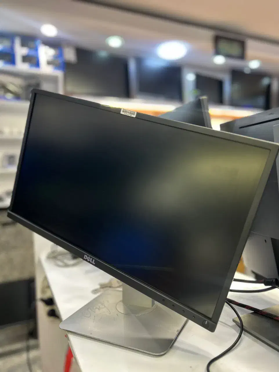 مانیتور دل اصلی پایه اسانسوری Dell p2217h|قطعات و لوازم جانبی رایانه|قم, ارم|دیوار