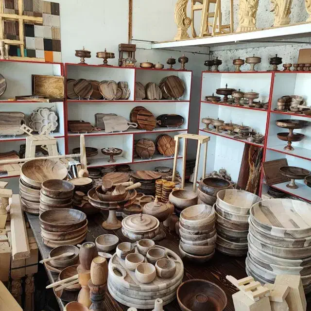 سینی .قندون .کاسه .اردوخوری چوبی|ظروف سرو و پذیرایی|یزد, |دیوار