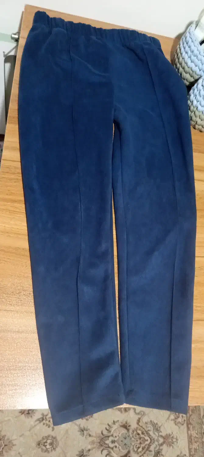 شلوار نو‌|لباس|رشت, نامجو|دیوار