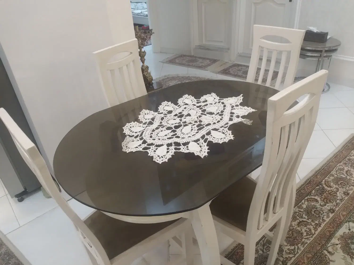 میز غذاخوری ۴ نفره|میز و صندلی غذاخوری|مشهد, دانشجو|دیوار