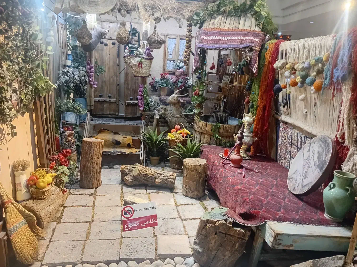 فروش لوازم سنتی آتلیه وباغ|حراج|مشهد, سپاد|دیوار