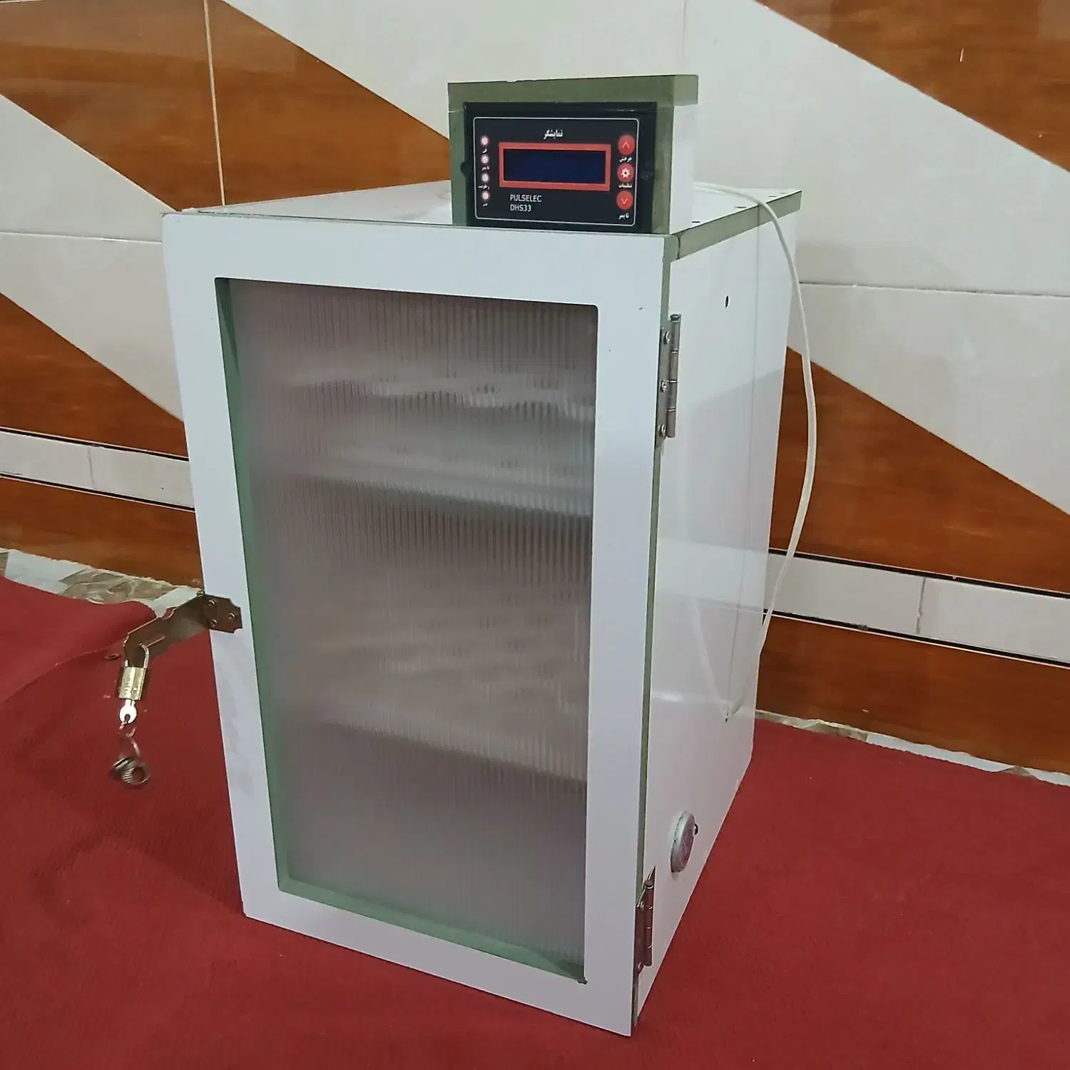 دستگاه جوجه|لوازم جانبی حیوانات|شادگان, |دیوار