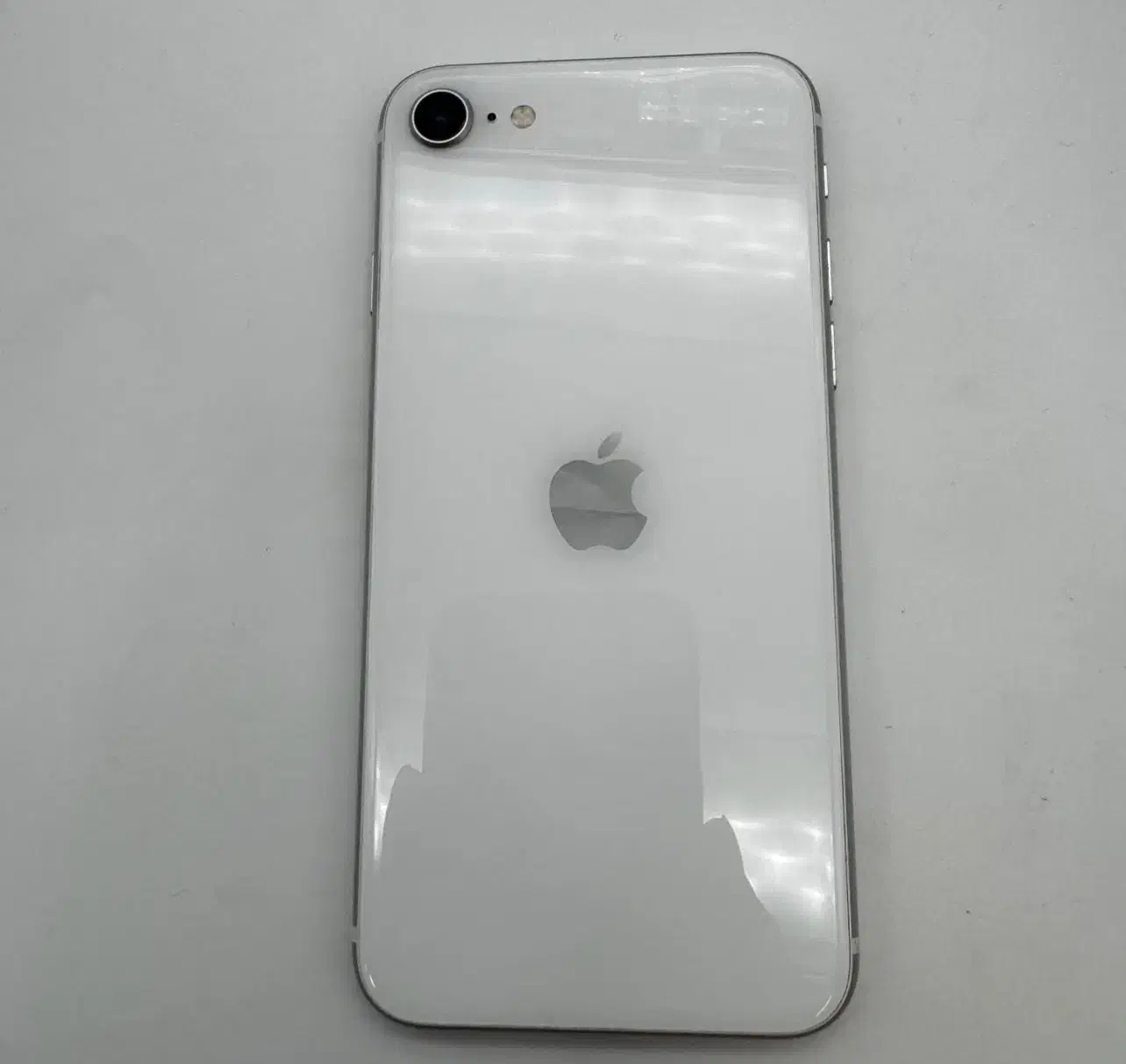 iPhone SE 2020|موبایل|زرگرشهر, |دیوار