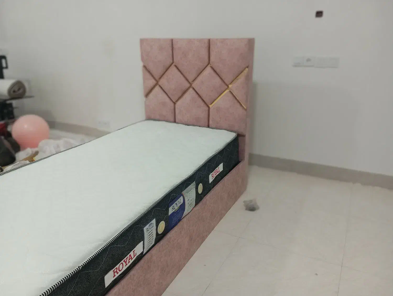 تخت خواب|تخت و سرویس خواب|روانسر, |دیوار