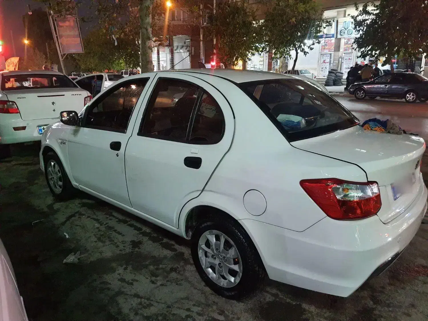 ساینا s تمام فابریک|خودرو سواری و وانت|شیراز, میانرود|دیوار