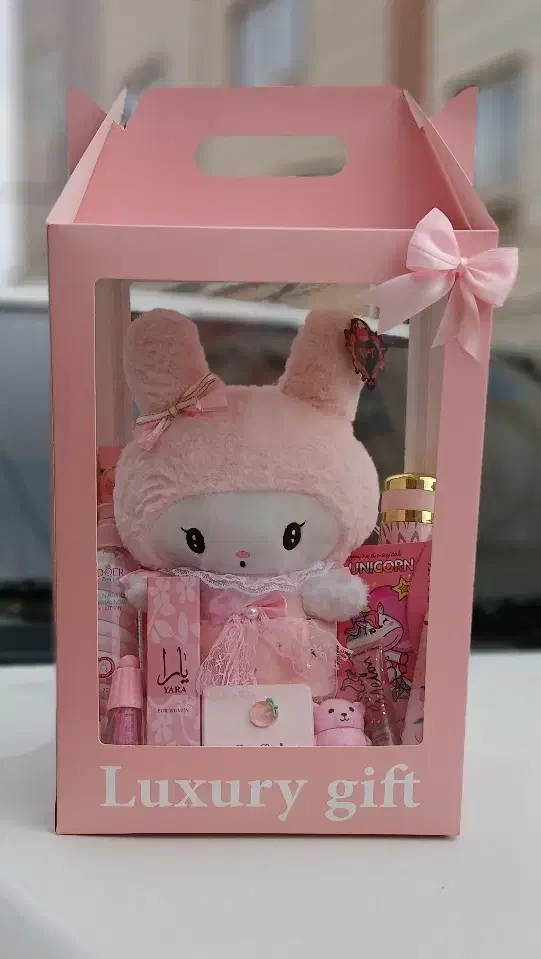 انواع باکس سوپرایز و تولد|آرایشی، بهداشتی، درمانی|مرند, |دیوار