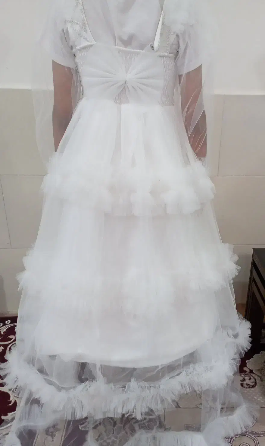 نونو|لباس|بروجرد, |دیوار