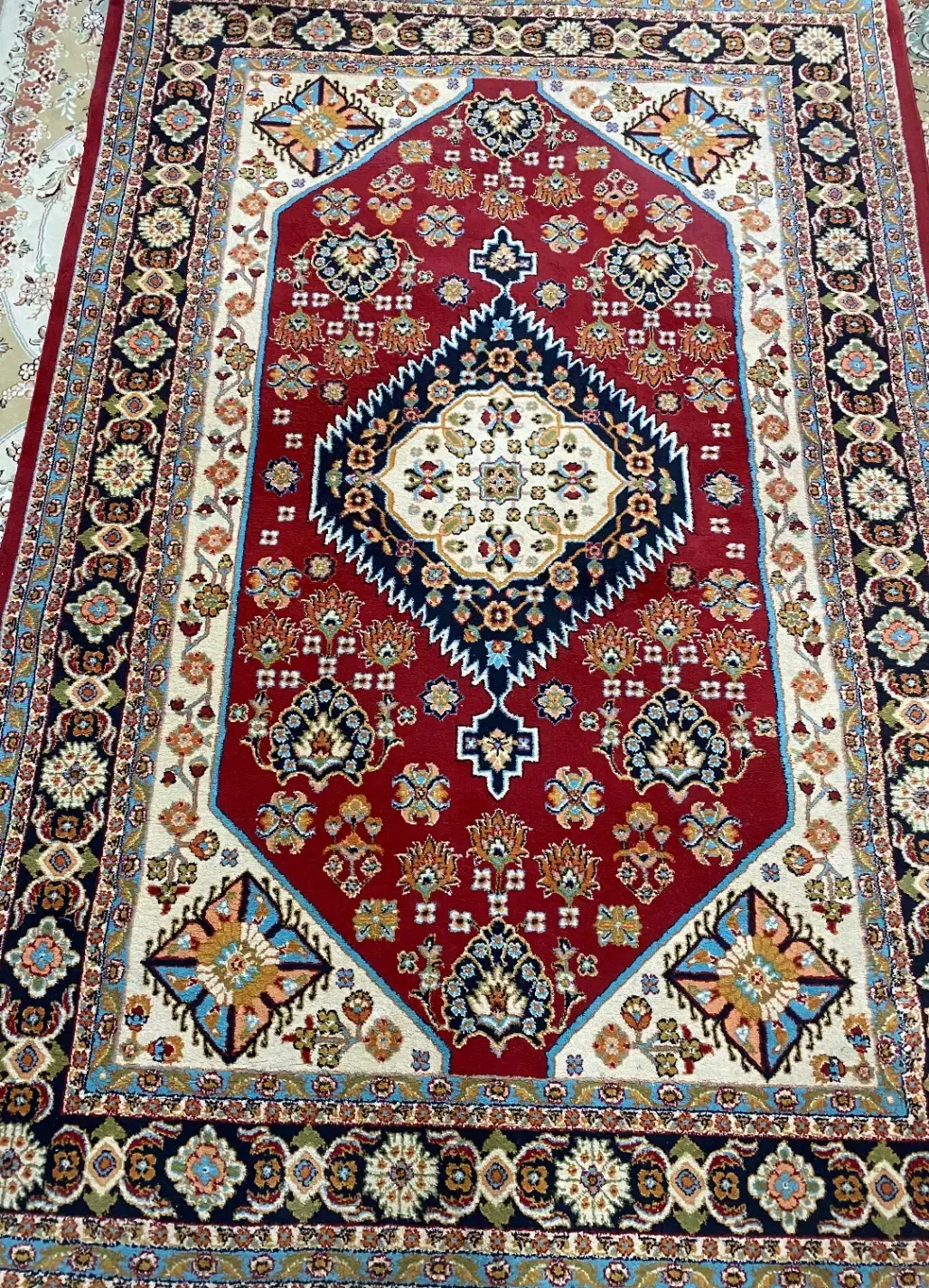 فرش|فرش|رشت, نیکمرام|دیوار