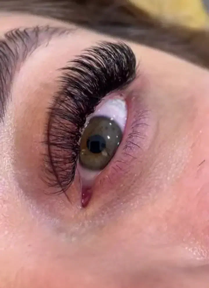 تخفیف اکستنشن مژه با ماندگاری بالا(تا اخر آذرماه)|خدمات آرایشگری و زیبایی|بابلسر, |دیوار