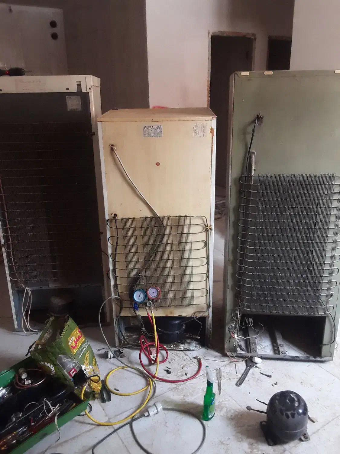 تعمیرتخصصی کولریخچال آب سردکن۱۰۰در۱۰۰تضمینی|خدمات پیشه و مهارت|اهواز, کمپلو جنوبی|دیوار