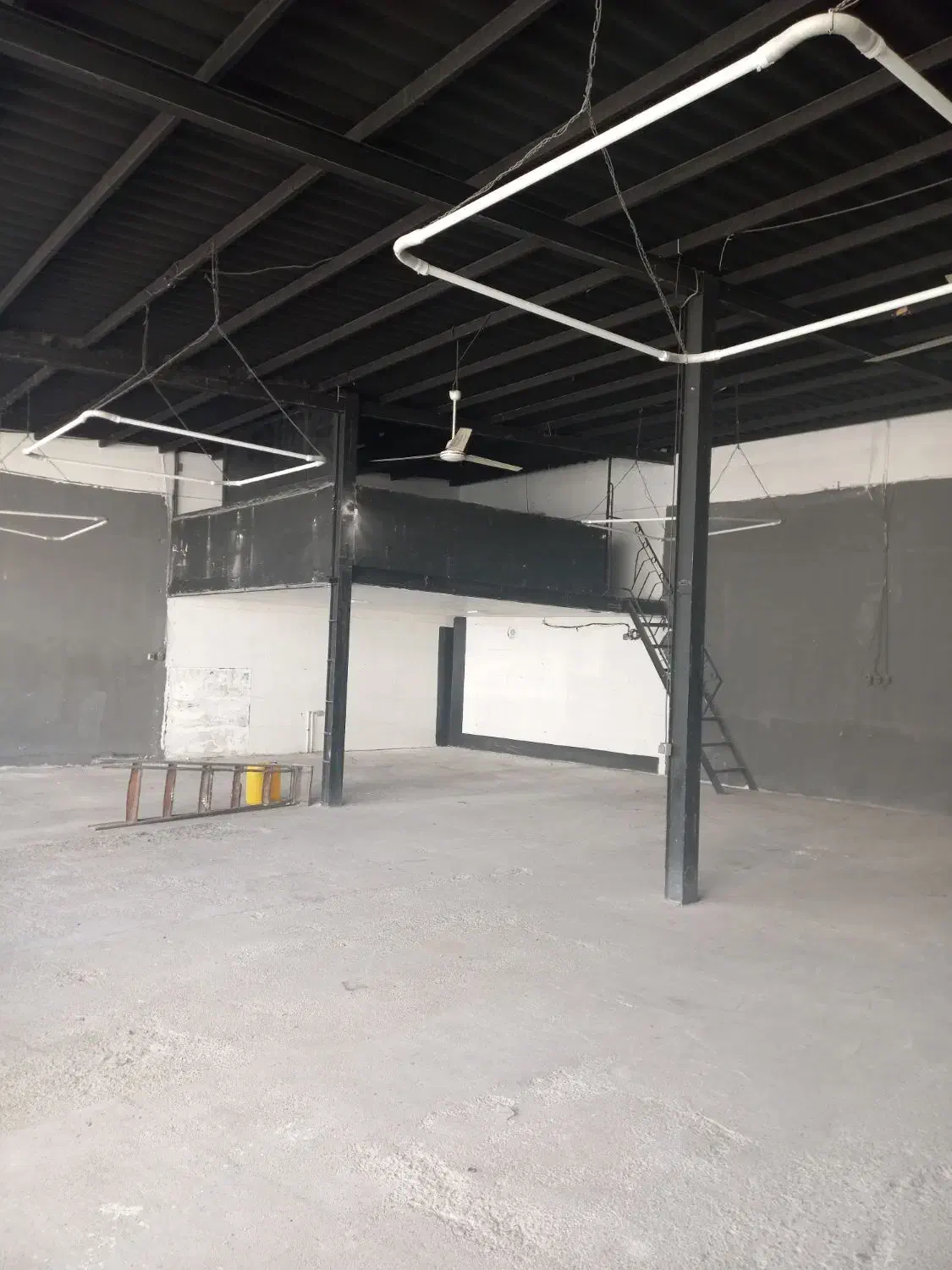 اجاره ۲۹۰ متری در نگارستان پارک مادر|اجارهٔ دفتر صنعتی، کشاورزی، تجاری|اصفهان, مهدی آباد|دیوار