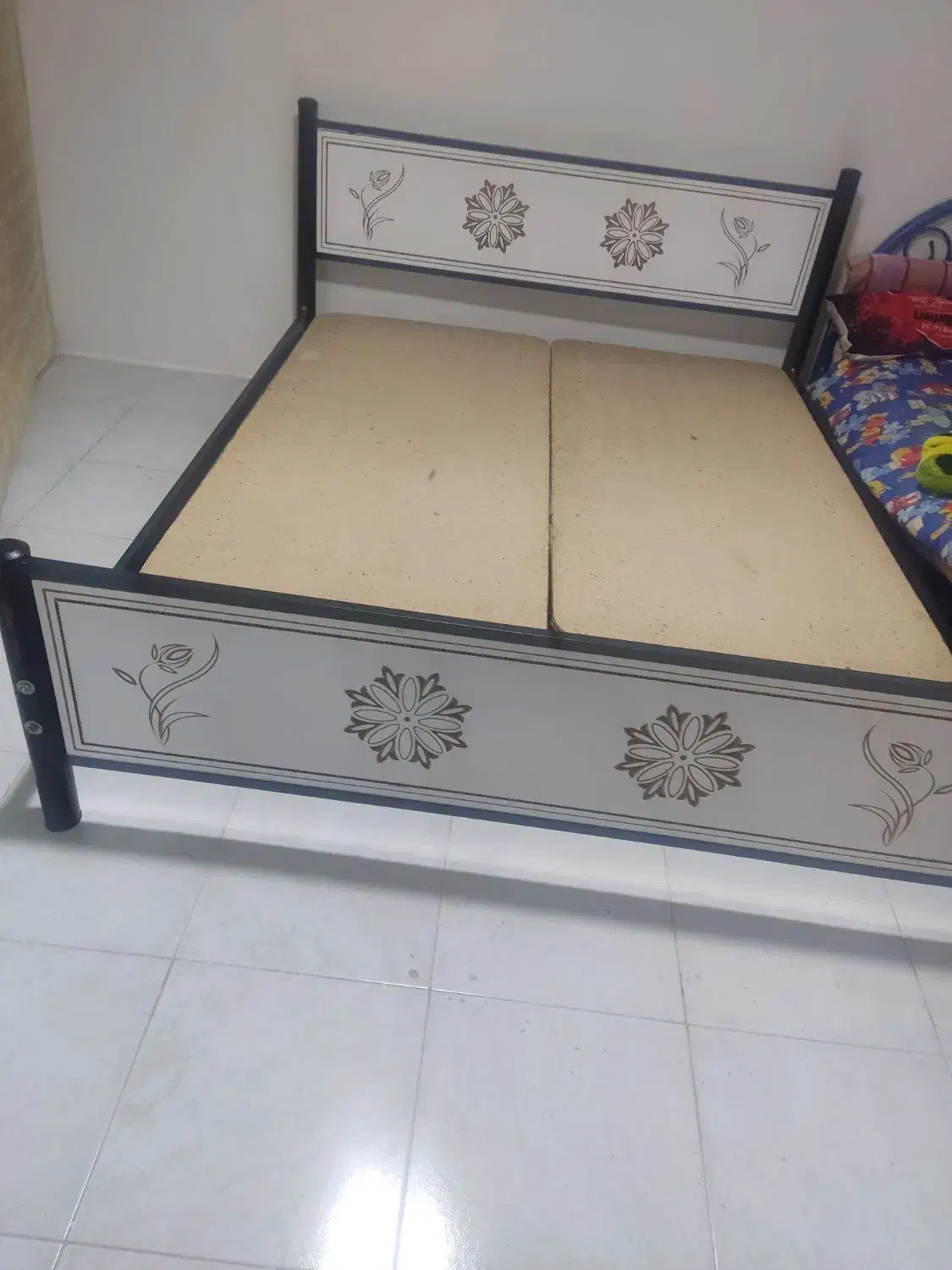 تخت خواب دو نفره|تخت و سرویس خواب|کرمانشاه, |دیوار