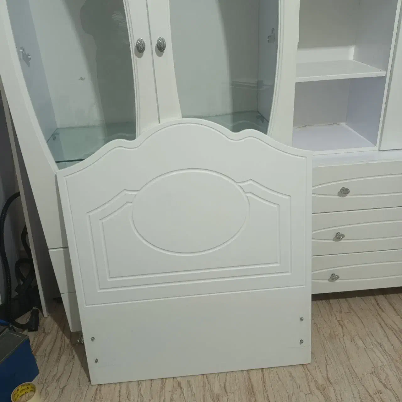 کمد و تخت و تشک در حد|تخت و سرویس خواب|تایباد, |دیوار