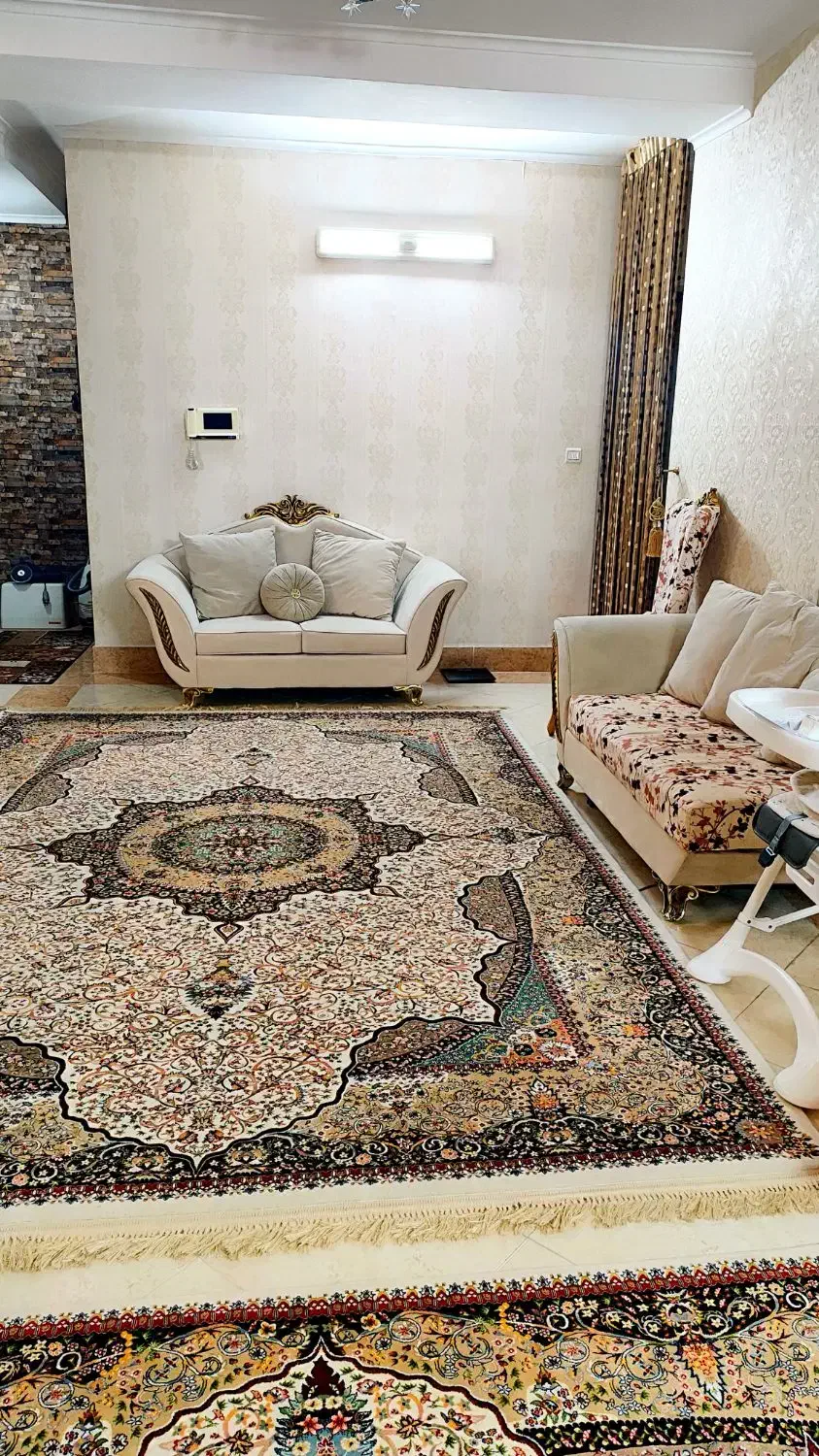 ۲ عدد فرش ۶ متری|فرش|سمنان, |دیوار