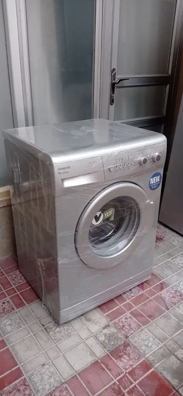 لباسشویی ۵ کیلویی کنوود انگلستان|ماشین لباسشویی و خشک‌کن لباس|تبریز, |دیوار