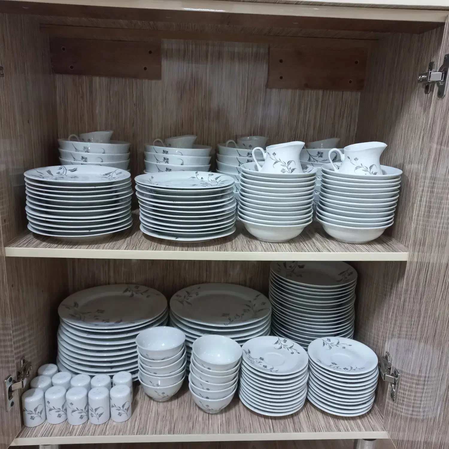 سرویس چینی|ظروف سرو و پذیرایی|بوکان, |دیوار