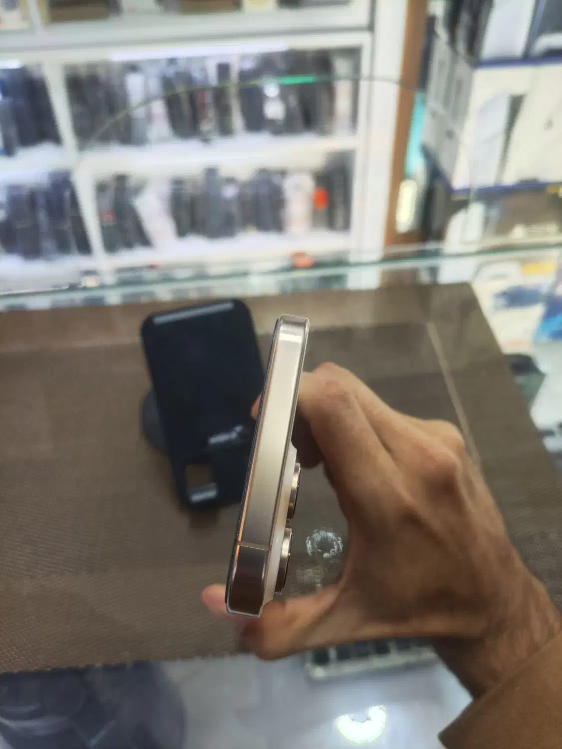 آیفون 16 پرومکس رنگ دیزرت|موبایل|مشهد, سراب|دیوار