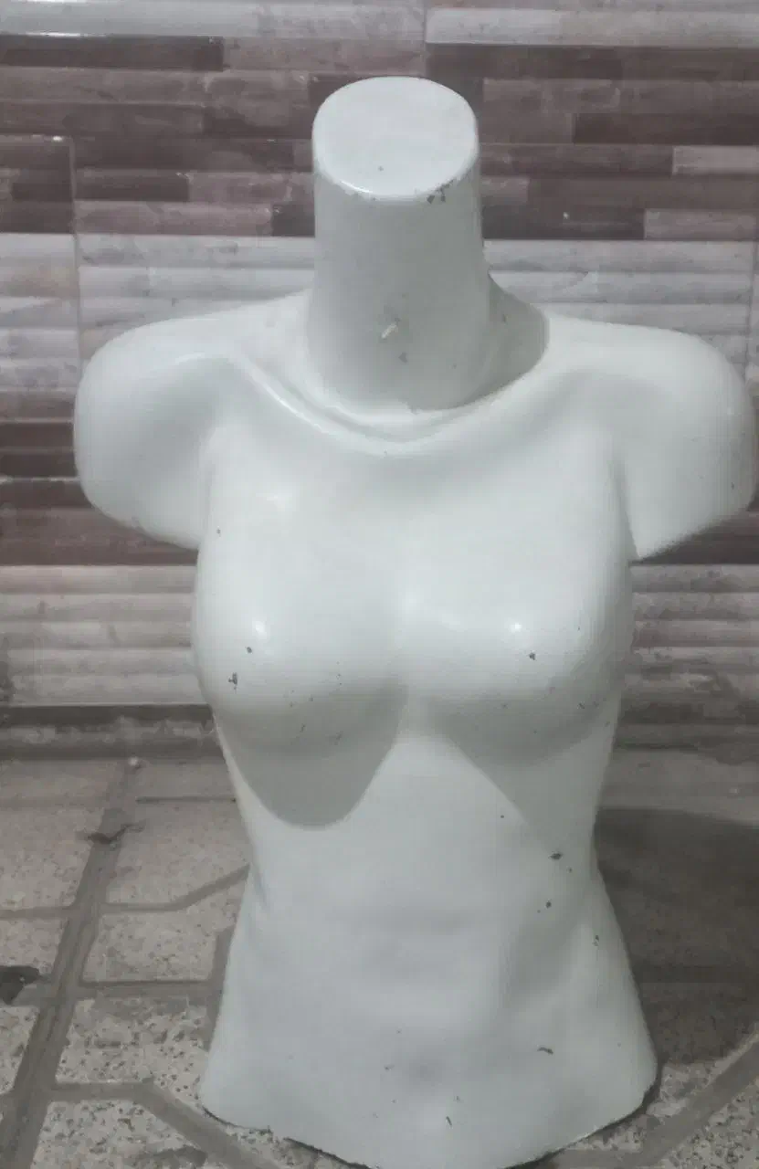 مانکن|فروشگاه و مغازه|مشهد, کارمندان دوم|دیوار