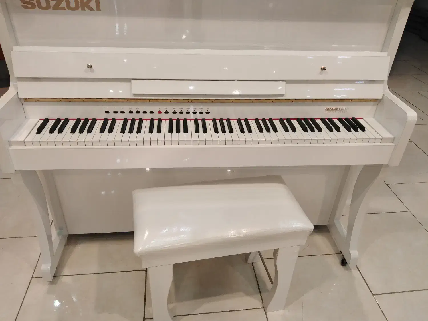 پیانو سوزوکی اقساطی|پیانو، کیبورد، آکاردئون|آمل, |دیوار