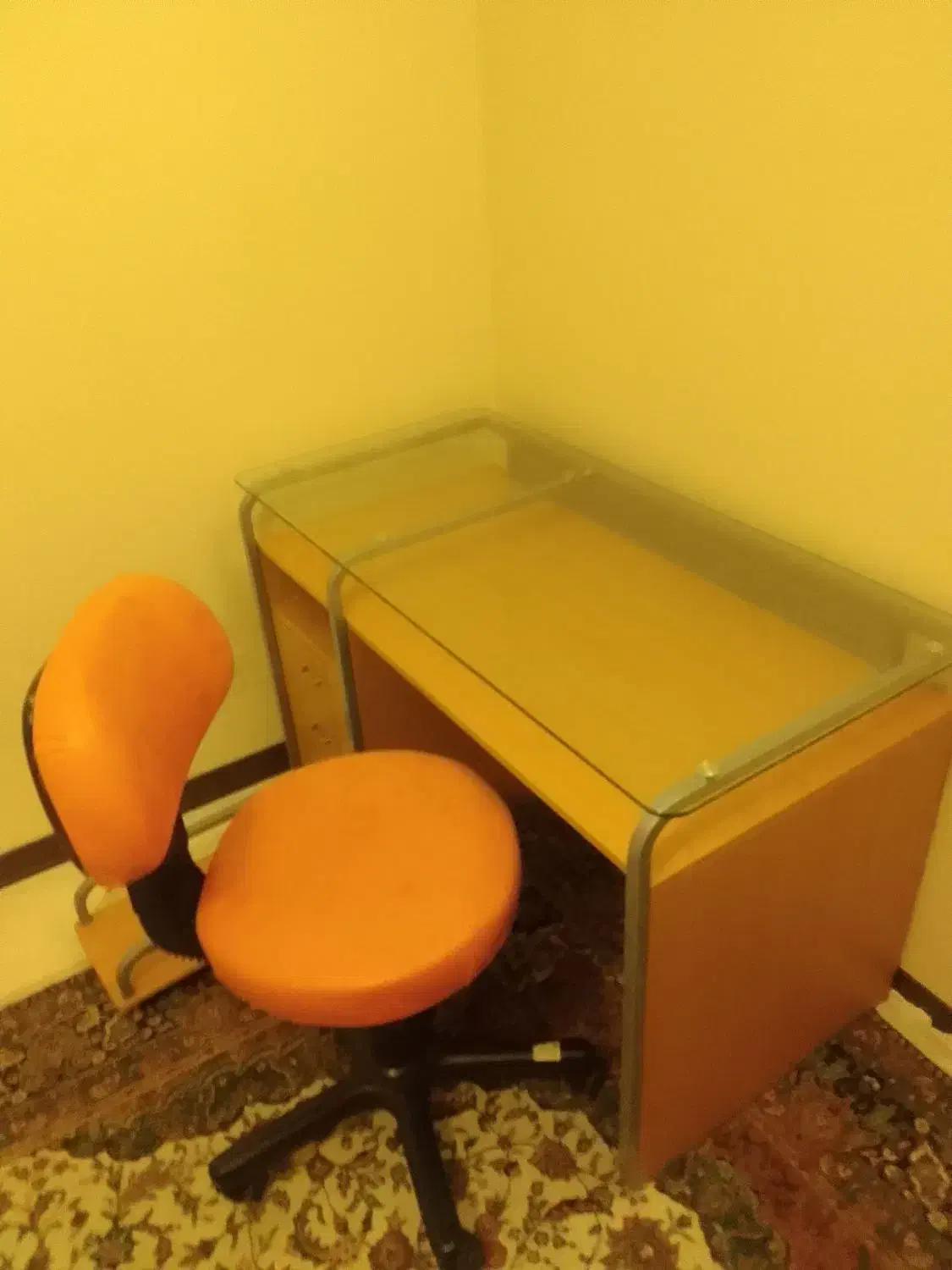 میز و صندلی کامپیوتر|مبلمان اداری|کتالم و سادات شهر, |دیوار