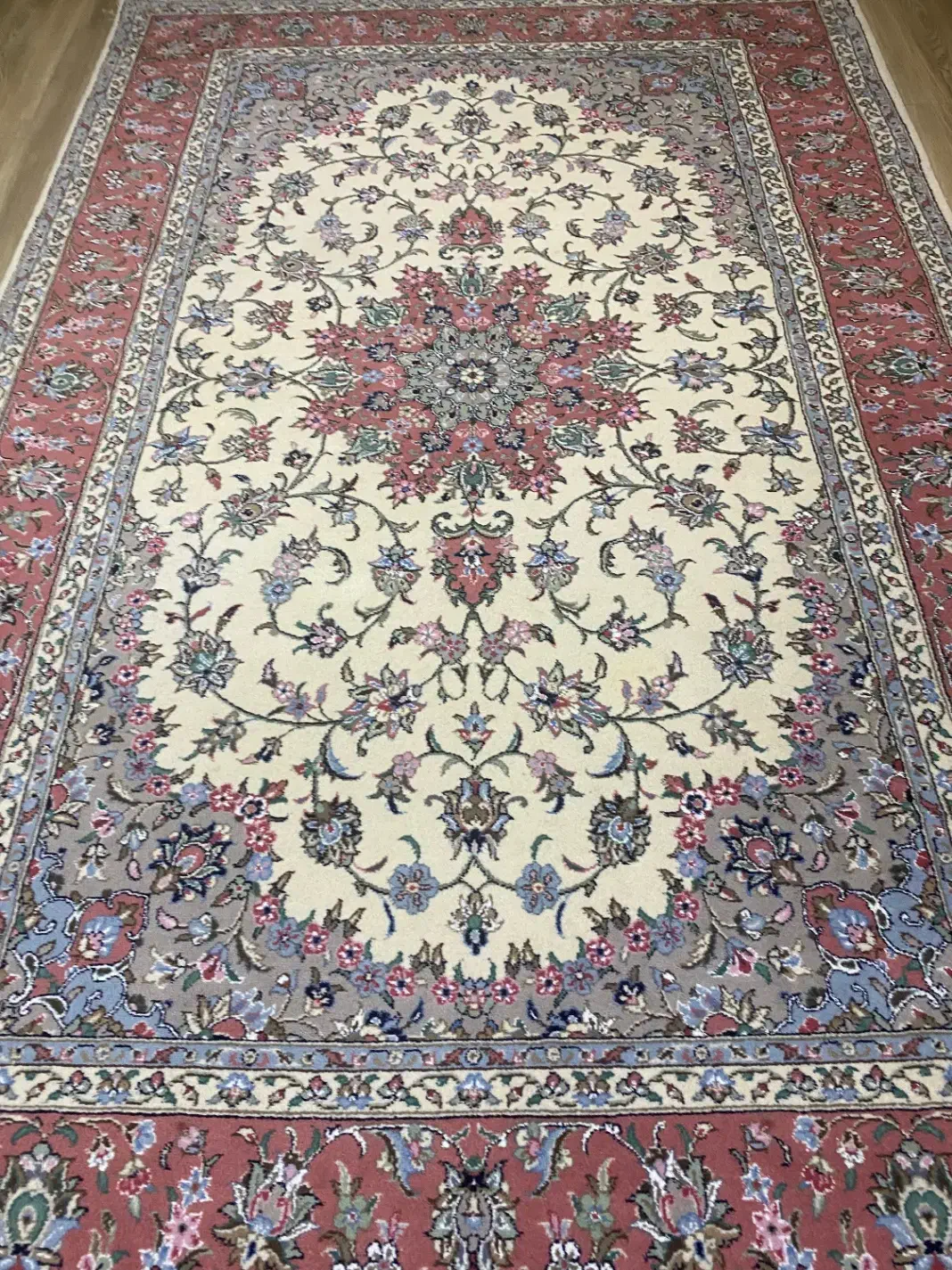 فرش دستبافت اردکان گل ابریشم سه عدد|فرش|کرج, باغستان|دیوار