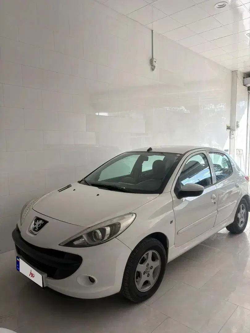 ۲۰۷ مدل ۹۶|خودرو سواری و وانت|یزد, |دیوار