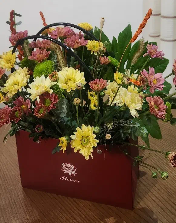 باکس گل متوسط|گل و گیاه طبیعی|تهران, امانیه|دیوار