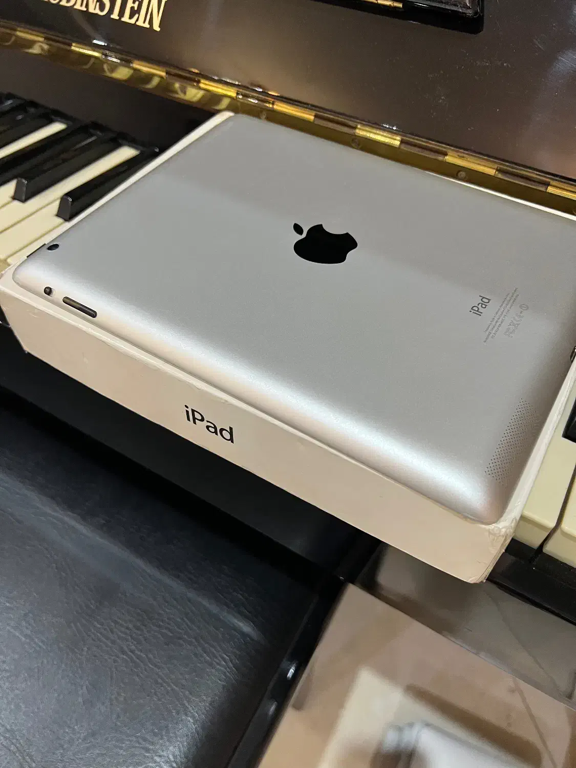 ای پد تبلت اپل ۳۲گیگ درحد آکبندباتری عالی با کارتن|تبلت|تهران, سعادتآباد|دیوار