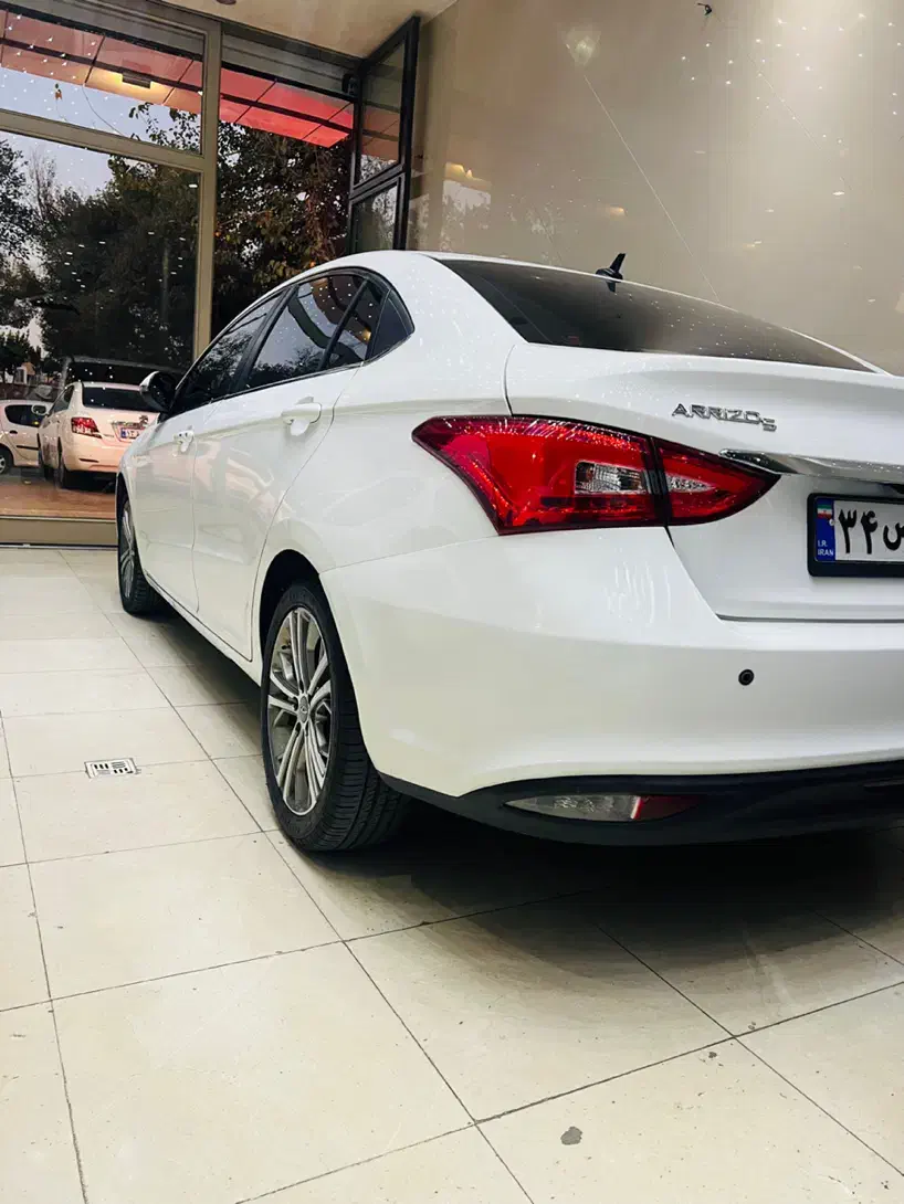 اریزو ۵ اکسلنت اتوماتیک مدل ۹۶ کم کار|خودرو سواری و وانت|اصفهان, فروردین|دیوار