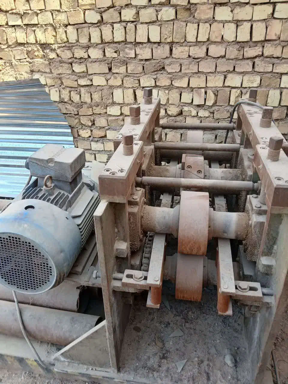 دستگاه برش زنبوری آهن|ماشین‌آلات صنعتی|کاشان, فاز ۱ ناجی آباد|دیوار