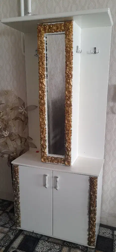 جاکفشی|جاکفشی، کمد، دراور|بروجرد, |دیوار