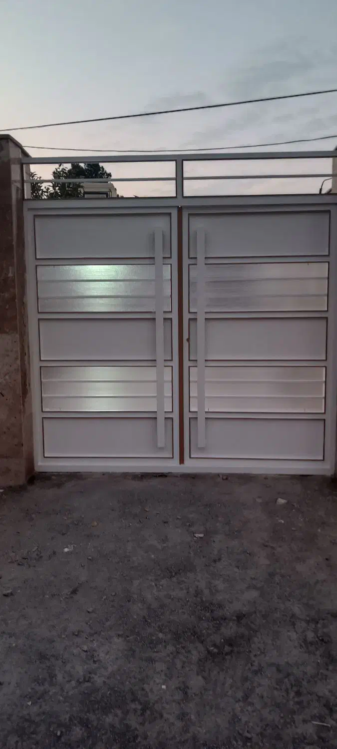 نقاشی ساختمان|خدمات پیشه و مهارت|گلپایگان, |دیوار