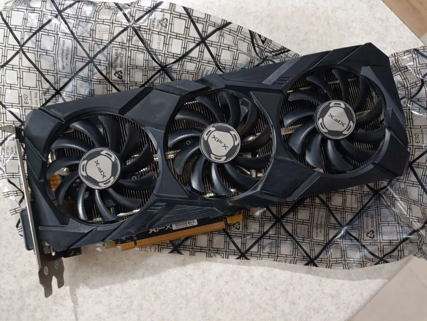 کارت گرافیک rx590|قطعات و لوازم جانبی رایانه|اصفهان, قهجاورستان|دیوار