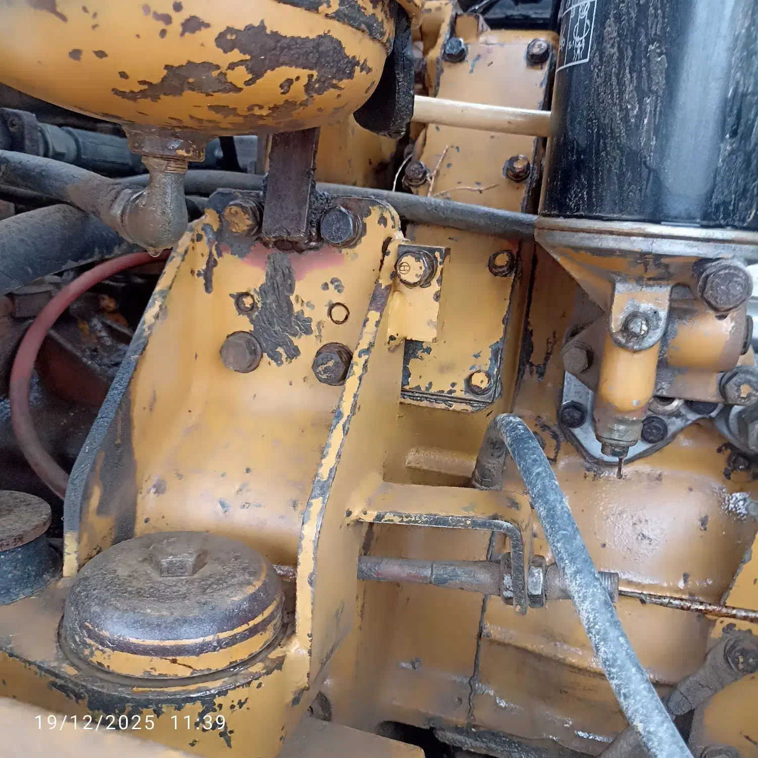 فروشی|خودرو سنگین|طبس, |دیوار