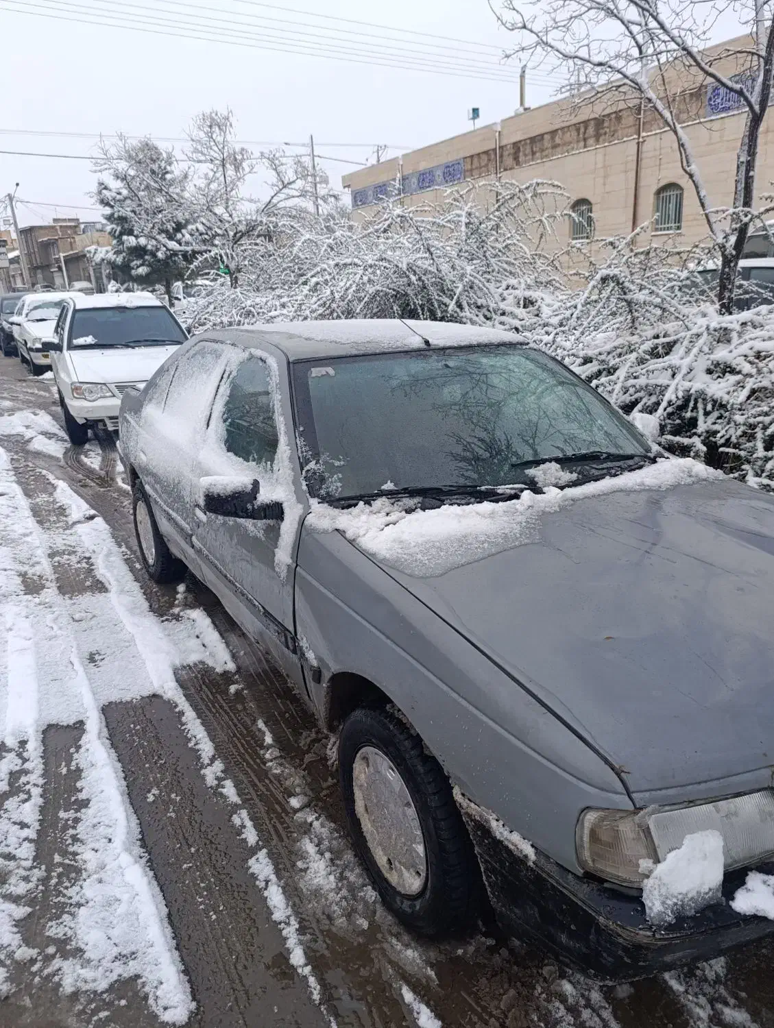 ماشین آردی|خودرو سواری و وانت|نیشابور, کریم آباد|دیوار