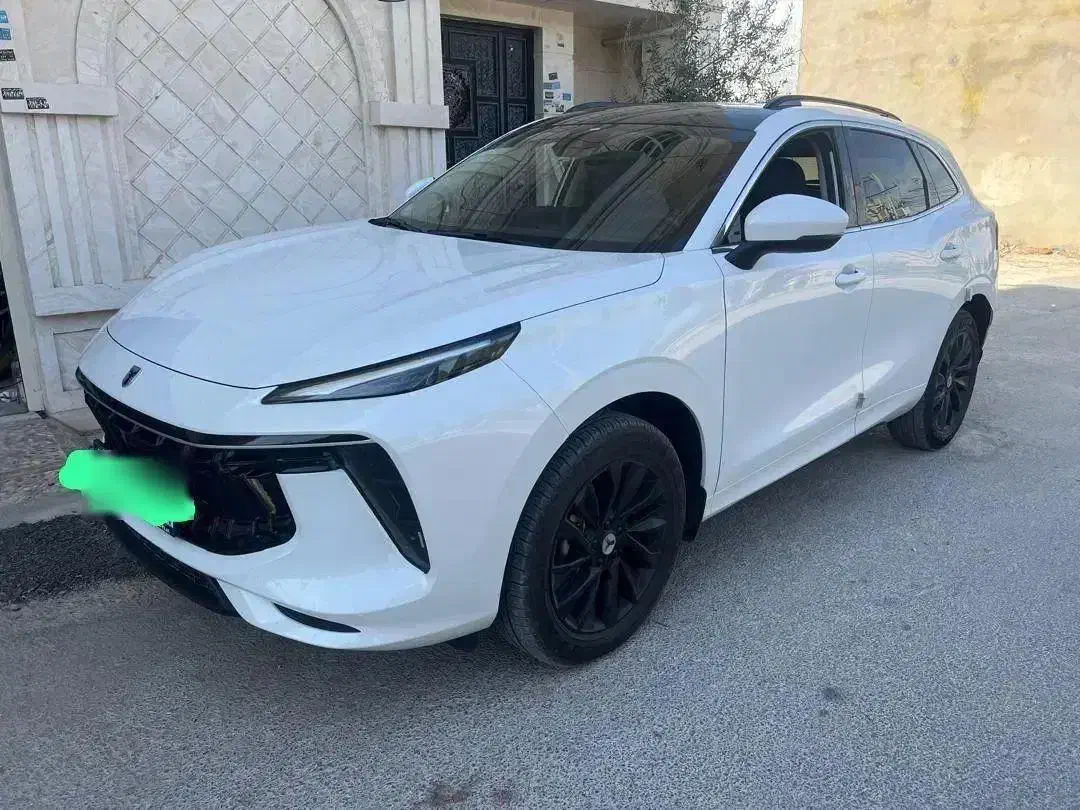 لاماری سفید کازرون ۱۴۰۲|خودرو سواری و وانت|کازرون, |دیوار