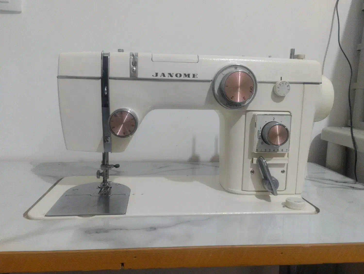 چرخ خیاطی گلدوزی ژانومه 802|چرخ خیاطی و ریسندگی|جوانرود, |دیوار